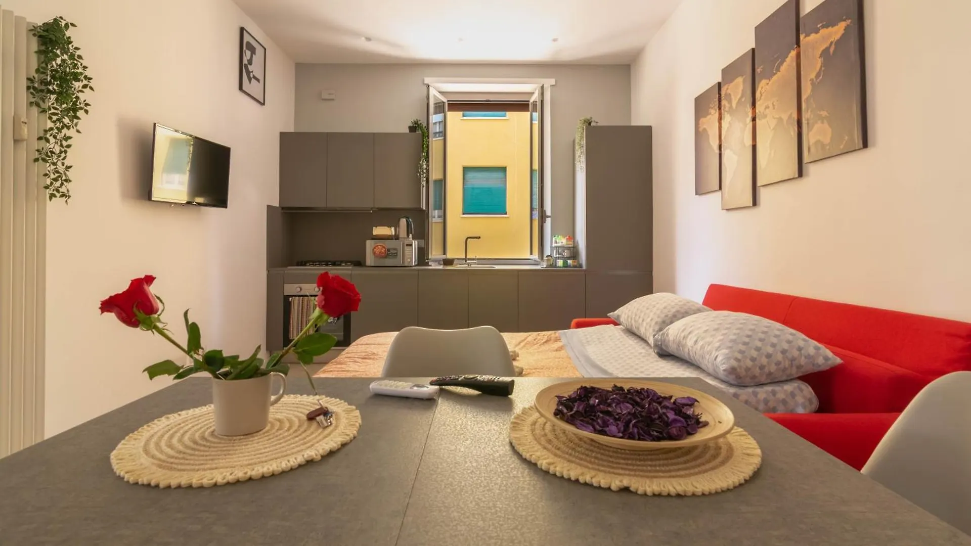 Domus Eroi Apartment Rome Italy
